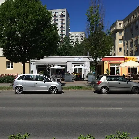 Charming Boulevard *